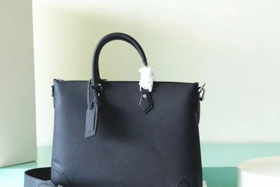LOUIS VUITTON Slim NV Briefcase 0808